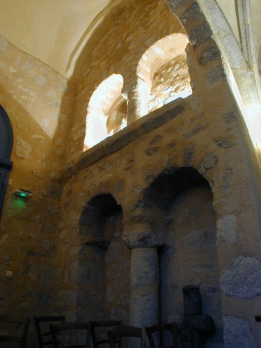 avant-nef romane